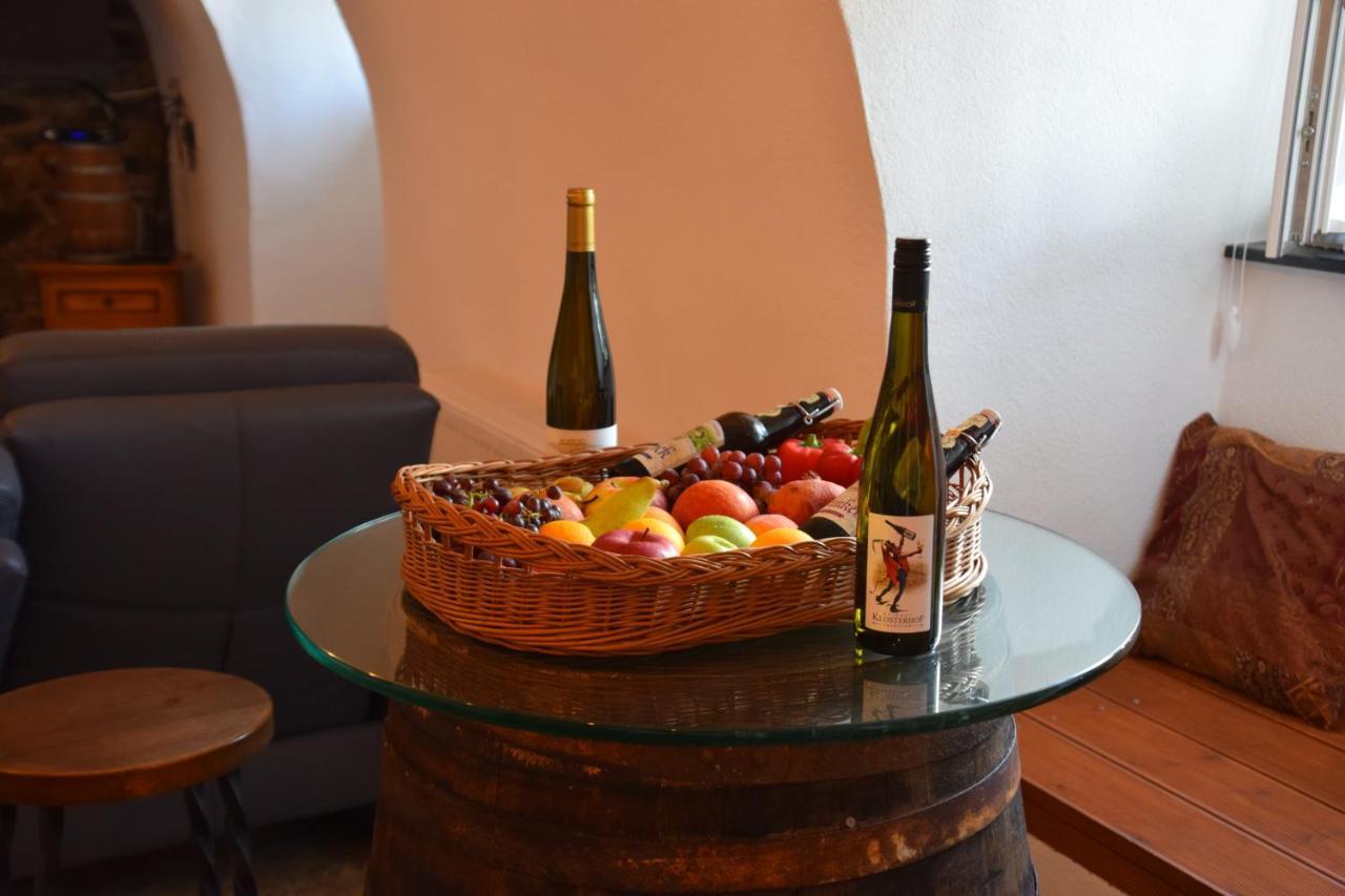 The Wine Cellar In The Old Gemeinde House ブラウンエーベルク エクステリア 写真